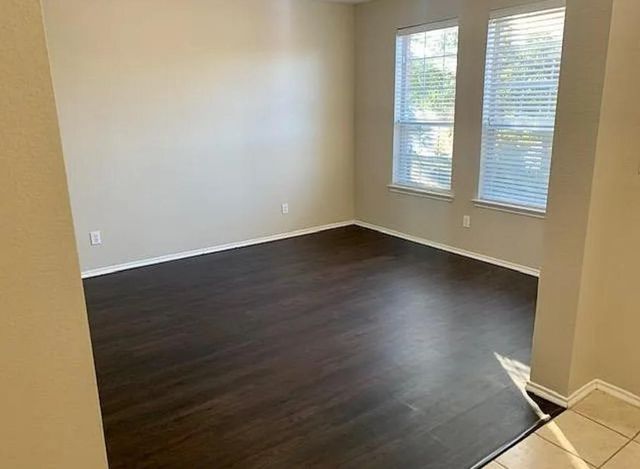 420 Sandy Creek Drive, Fort Worth, TX 76131