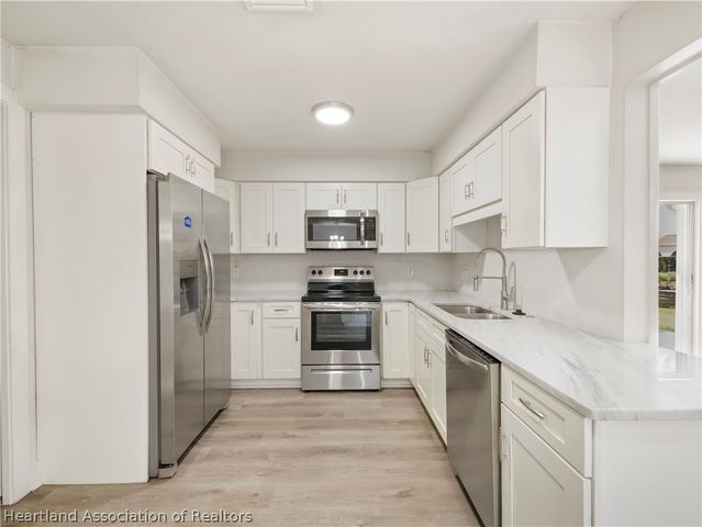 3501 Oakview Drive, Sebring, FL 33876