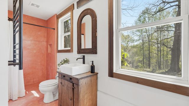 7915 Ridgewood Rd, Goodlettsville, TN 37072