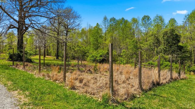 7915 Ridgewood Rd, Goodlettsville, TN 37072