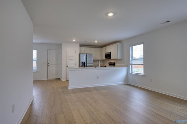 180 Labrador Lane, Harvest, AL 35749