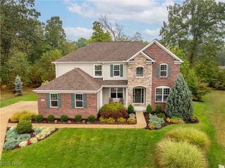 7596 Montella Avenue NW, Canal Fulton, OH 44614