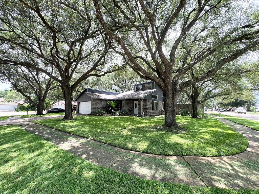 3215 Keywood Lane, Katy, TX 77449