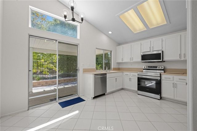 23955 Via Astuto, Murrieta, CA 92562