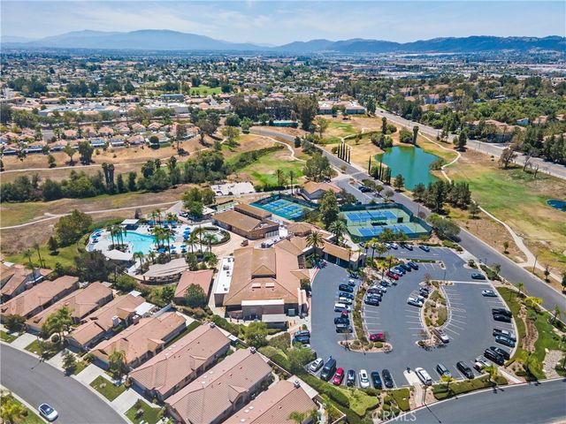 23955 Via Astuto, Murrieta, CA 92562
