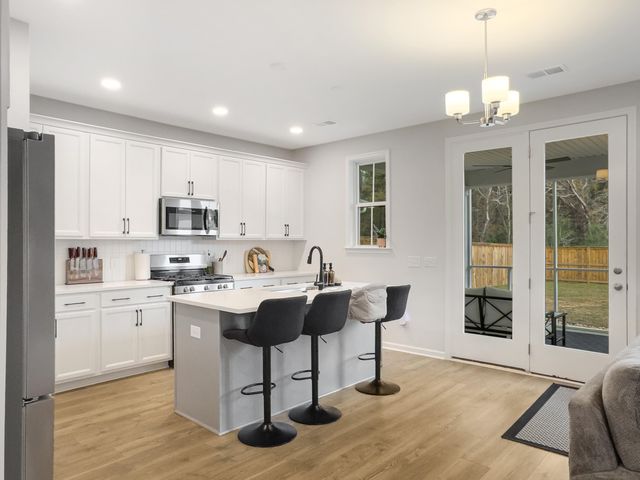 4012 Windsor Ward Lane, North Charleston, SC 29420