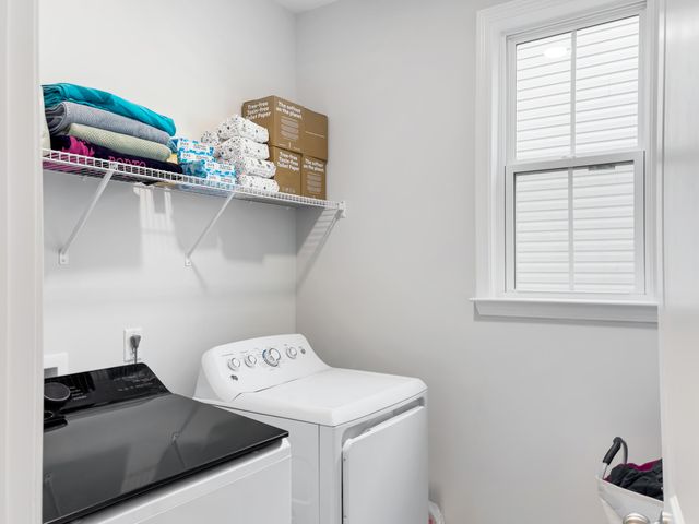 4012 Windsor Ward Lane, North Charleston, SC 29420