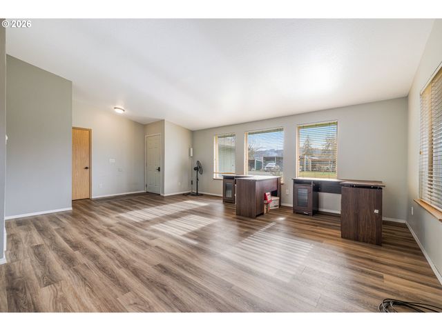 14620 Se 1ST St, Mc Minnville, OR 97128