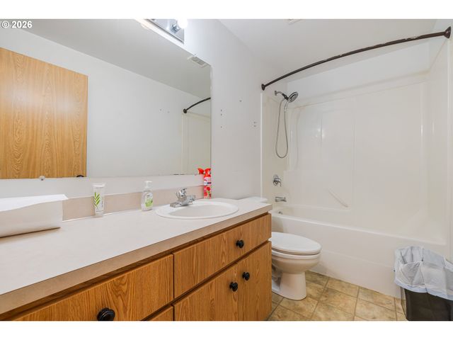 14620 Se 1ST St, Mc Minnville, OR 97128