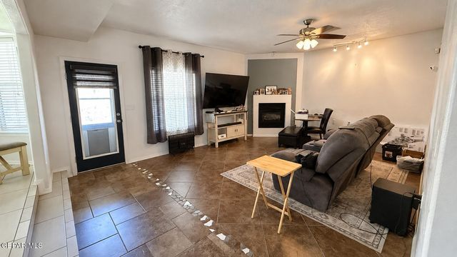 12209 Riane Chantee Drive, El Paso, TX 79936