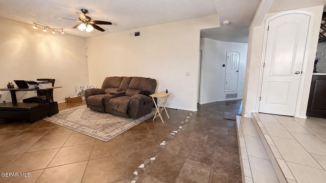 12209 Riane Chantee Drive, El Paso, TX 79936