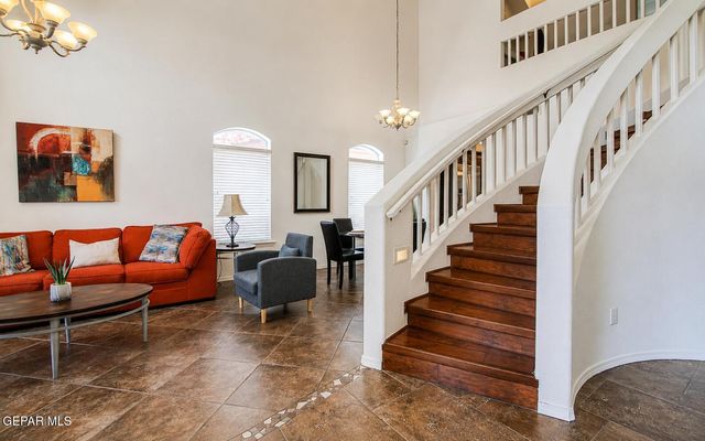 12209 Riane Chantee Drive, El Paso, TX 79936