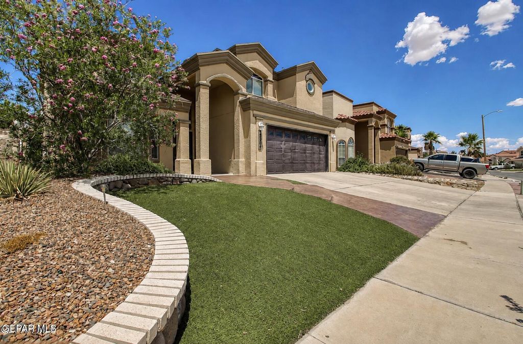 12209 Riane Chantee Drive, El Paso, TX 79936