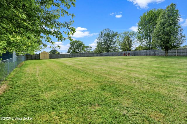 417 Kaylyn Dr, Elizabethtown, KY 42701