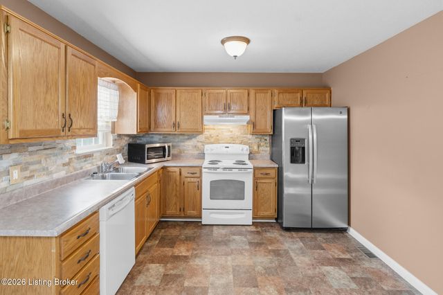 417 Kaylyn Dr, Elizabethtown, KY 42701