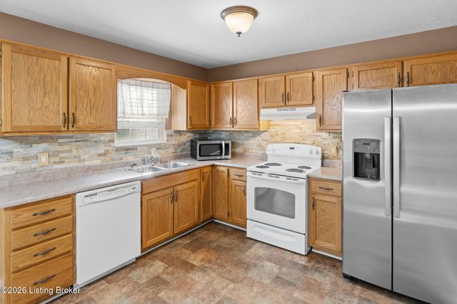417 Kaylyn Dr, Elizabethtown, KY 42701