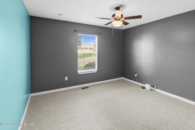 417 Kaylyn Dr, Elizabethtown, KY 42701