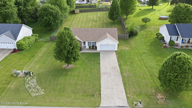 417 Kaylyn Dr, Elizabethtown, KY 42701