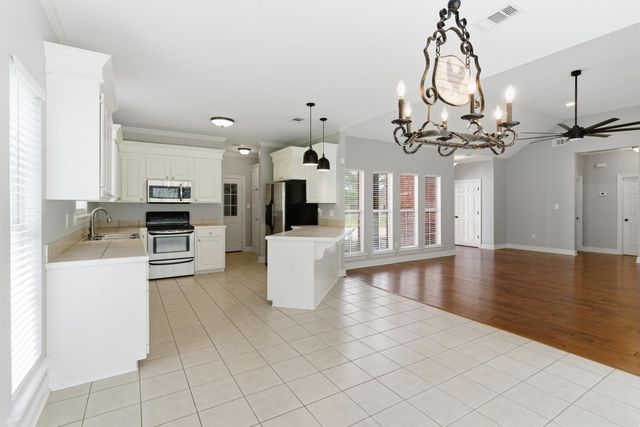 110 Archel St., Petal, MS 39465