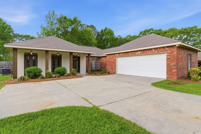 110 Archel St., Petal, MS 39465