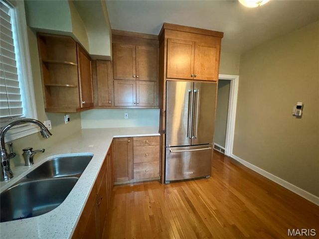 5730 Park Lane, St Louis, MO 63147