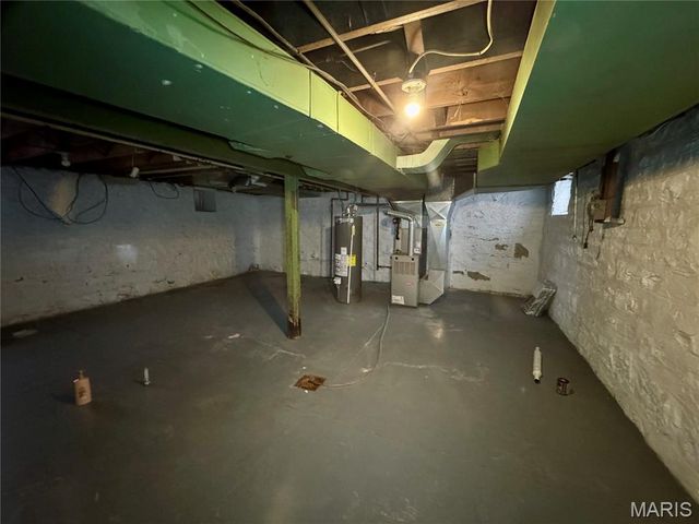 5730 Park Lane, St Louis, MO 63147