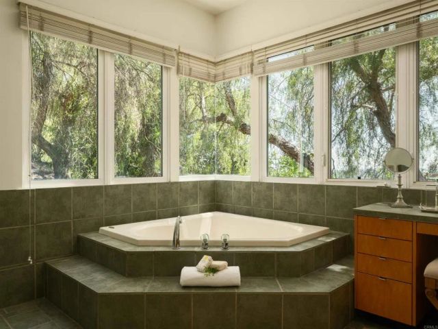 4848 La Cruz Pl, La Mesa, CA 91941