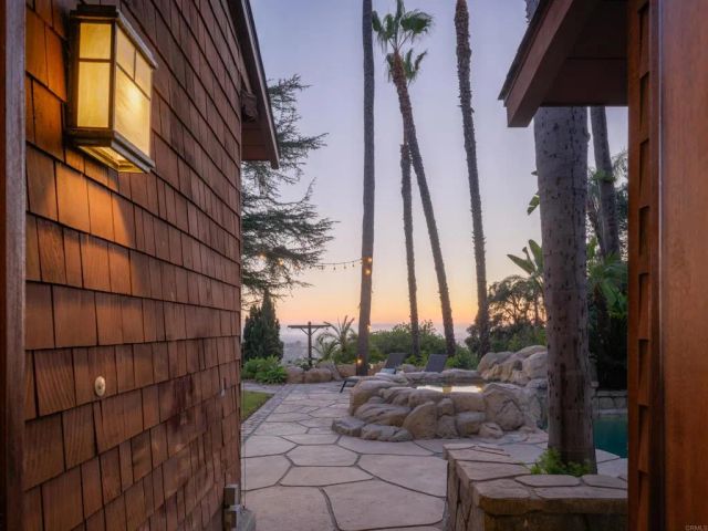 4848 La Cruz Pl, La Mesa, CA 91941