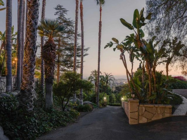 4848 La Cruz Pl, La Mesa, CA 91941