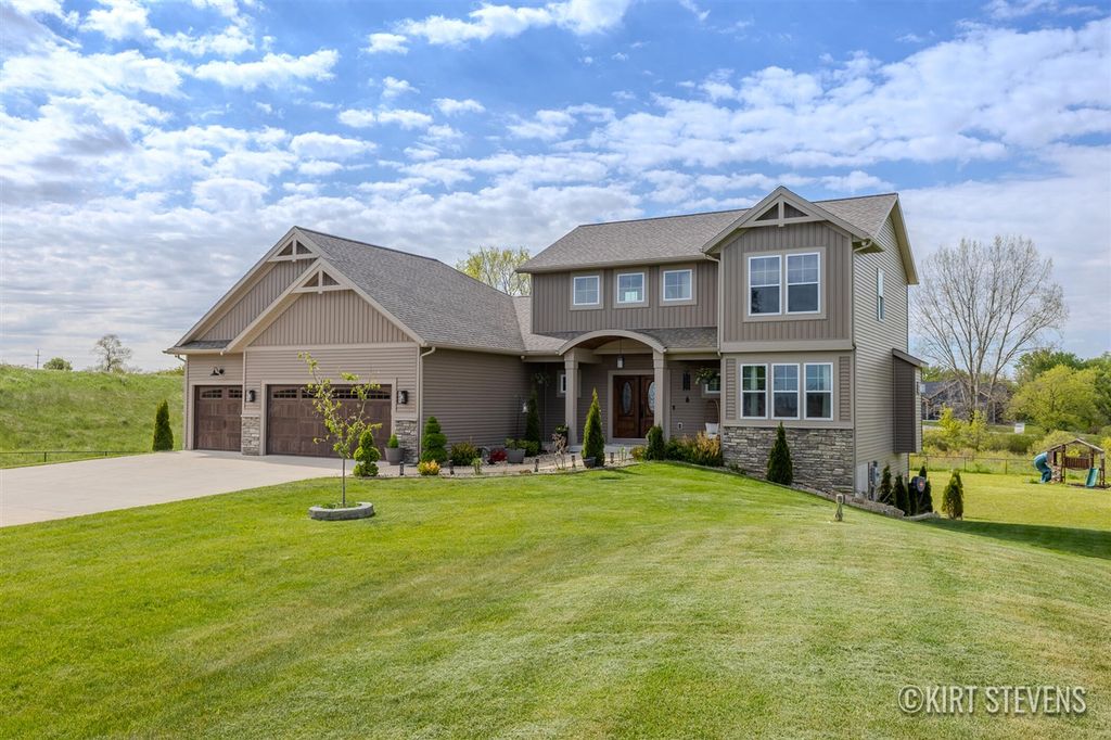 4436 76th Street, Caledonia, MI 49316