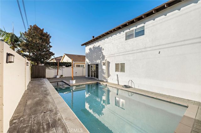 11580 Panay, Cypress, CA 90630