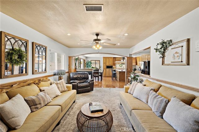 11580 Panay, Cypress, CA 90630