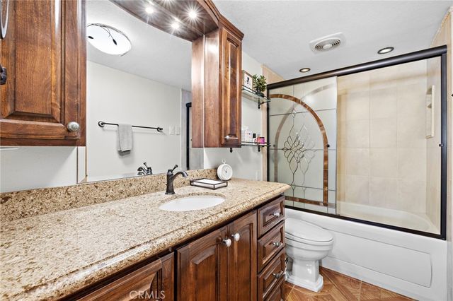 11580 Panay, Cypress, CA 90630