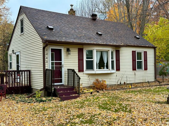 2243 Lambert Avenue, Mounds View, MN 55112