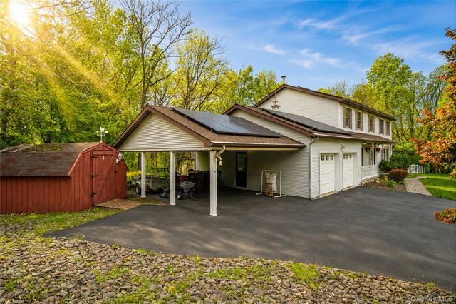 4 Distillery Glen, Warwick, NY 10990