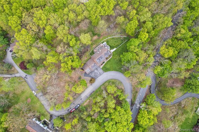 4 Distillery Glen, Warwick, NY 10990