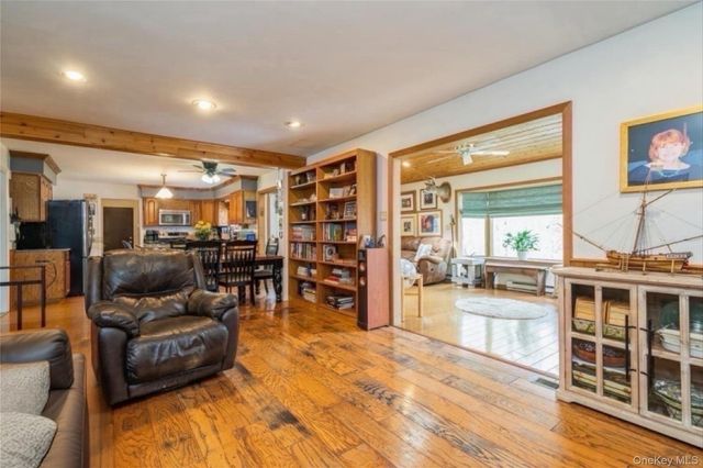 4 Distillery Glen, Warwick, NY 10990