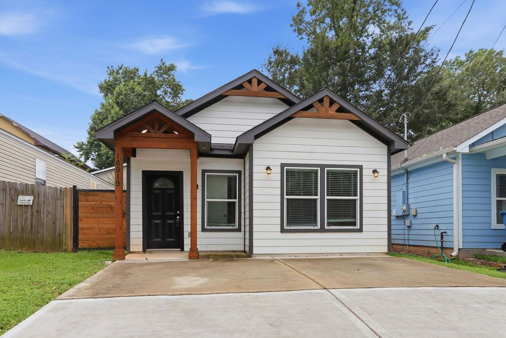 16919 Balmoral, Montgomery, TX 77316