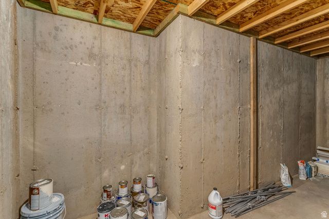 3792 W 12125 S, Riverton, UT 84065