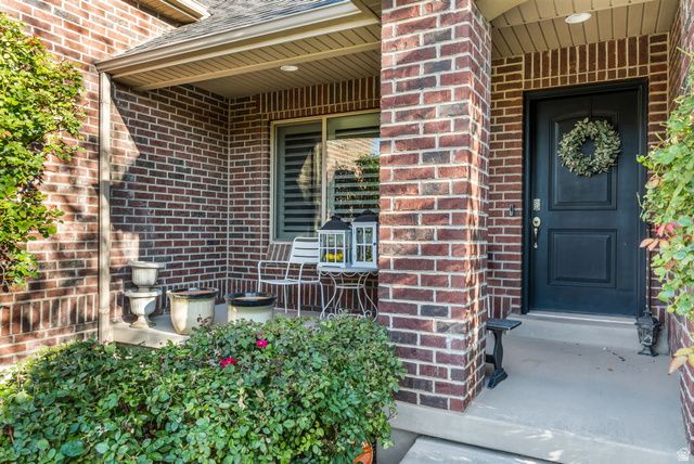 3792 W 12125 S, Riverton, UT 84065