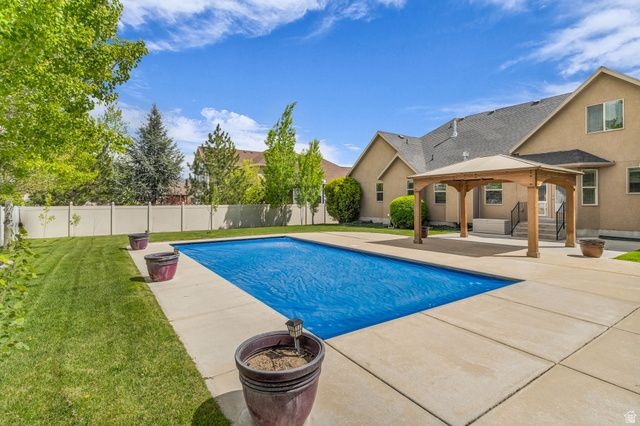 3792 W 12125 S, Riverton, UT 84065
