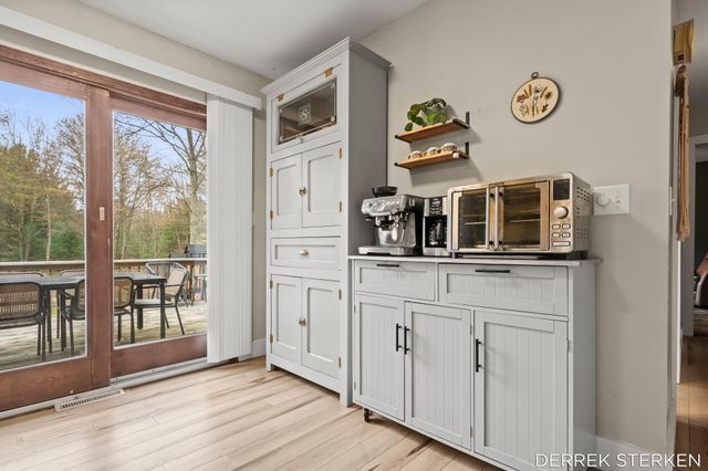 15845 Riley Street, Holland, MI 49424