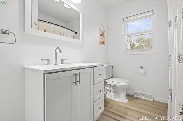 15845 Riley Street, Holland, MI 49424