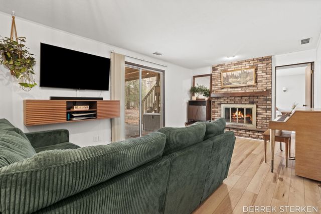 15845 Riley Street, Holland, MI 49424