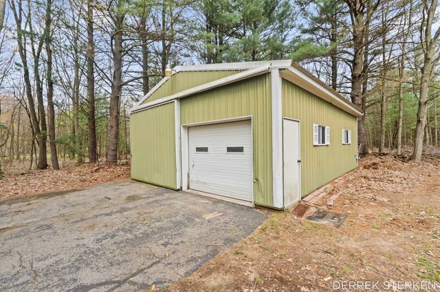 15845 Riley Street, Holland, MI 49424