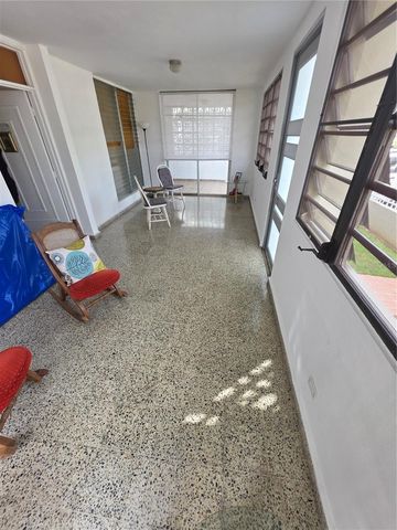 509 Blq 211 URB. VILLA CAROLINA 13, Carolina, PR 00984