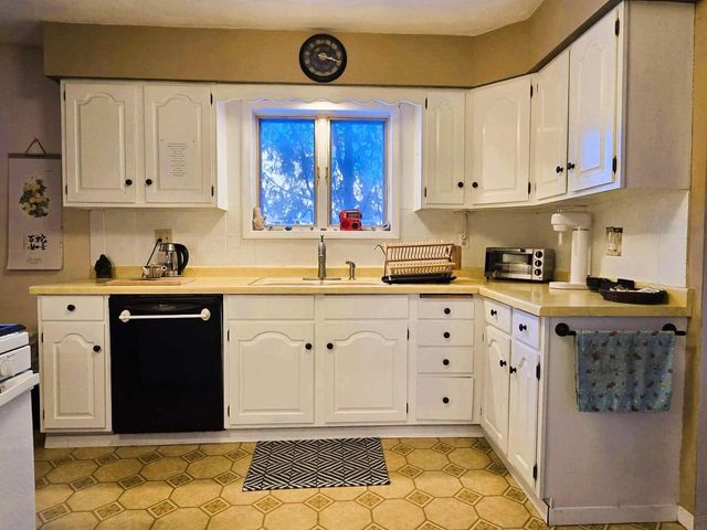 49501 Hwy 171, Gays Mills, WI 54631