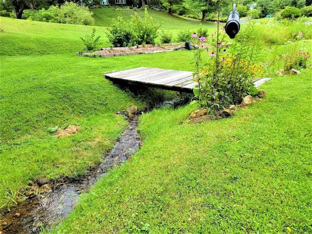 49501 Hwy 171, Gays Mills, WI 54631