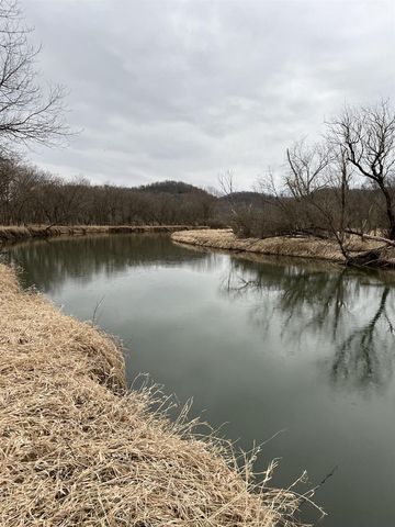 49501 Hwy 171, Gays Mills, WI 54631