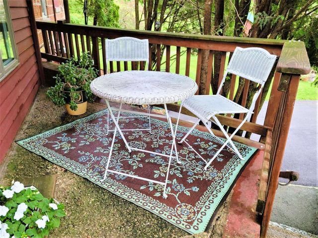 49501 Hwy 171, Gays Mills, WI 54631